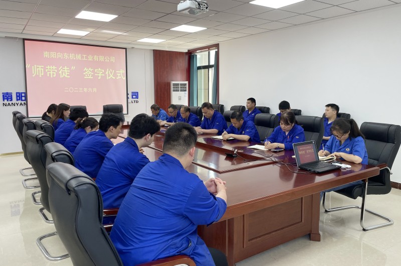 1acf797f7e3452b60f4b6934a215f68.jpg 1acf797f7e3452b60f4b6934a215f68.jpg