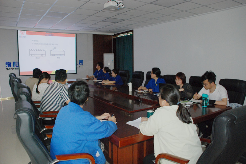 DSC_0012.JPG DSC_0012.JPG